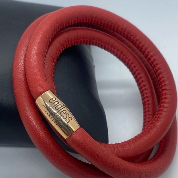 Endless Red Leather Bracelets 18K RoseGold Magnetic Clasp - Picture 3 of 4